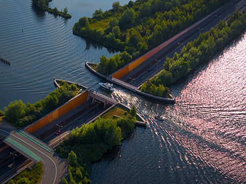 Aquaduct bij het Veluwemeer Harderwijk