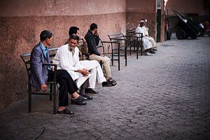 talking men Marrakech by Karel Ham