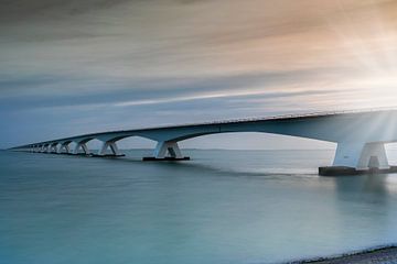 Zeelandbrug, de langste brug van Nederland, in de Nederlandse provincie Zeeland van gaps photography