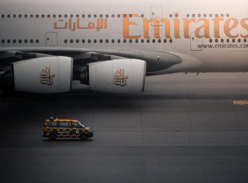 Emirates A380-800 by Tobias Wartenberg
