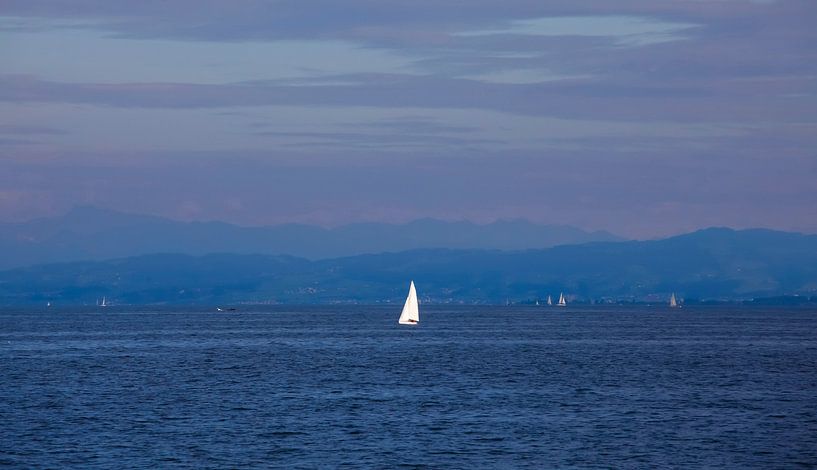 Le lac de Constance avec un voilier par Thomas Jäger