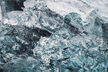 Blauw IJs drijvend in gletsjer lagune Jökulsárlón IJsland van Elise van Gils