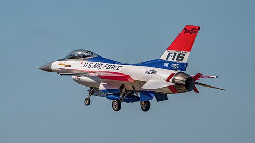 U.S. Air Force F-16 Viper Demonstration Team 2024. van Jaap van den Berg