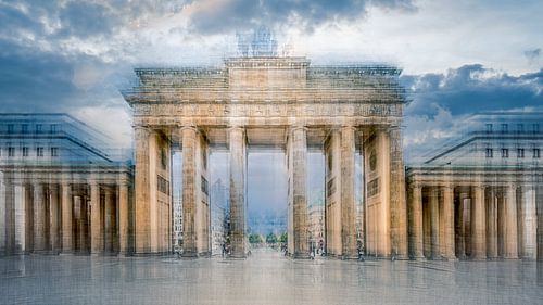 Berlin - Brandenburg Gate by Nicole Holz
