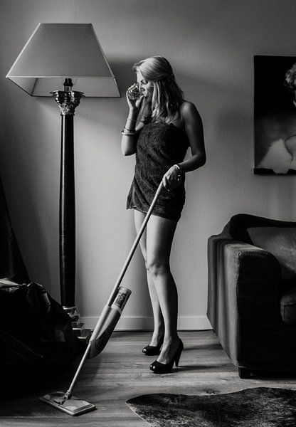 Cleaning Lady van Martine van der Linden