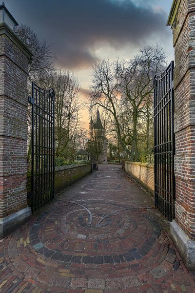 La tour bourguignonne du XVe siècle de Wijk bij Duurstede (NL) par Mart Houtman