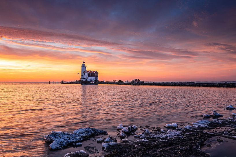 Phare de Marken, Pays-Bas par Gijs Rijsdijk