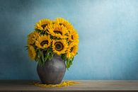 Stilleben mit Sonnenblumen von John van de Gazelle fotografie Miniaturansicht