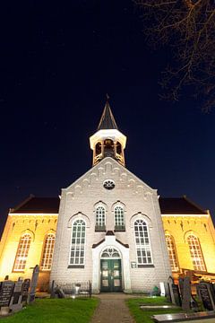 Kerk Midsland bij nacht van schylge foto