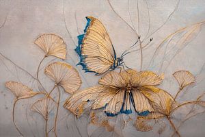 Jugendstil: Goldener Schmetterling auf einer Blume mit Ginkgoblättern