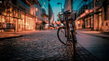 Fahrrad in der Nacht von Johnny Flash