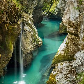 Soca gorge in Slovenia by Peter Nolten