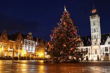 Traditionele kerstversiering, Dendermonde, België van Imladris Images