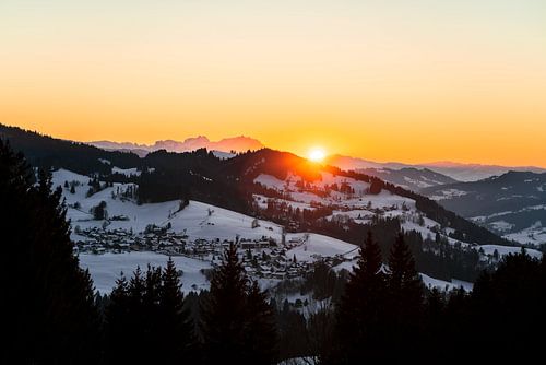 Zonsondergang over de Säntis vanuit Allgäu