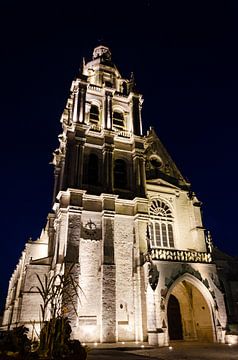 Church facade in Blois at the Loire in France at night by Dieter Walther
