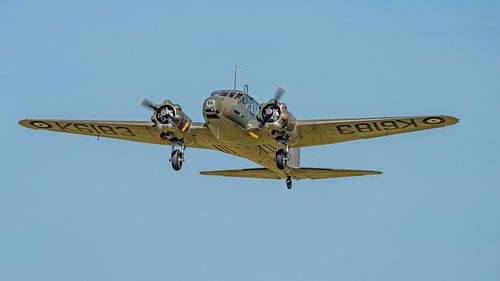 Bombardier Avro Anson.