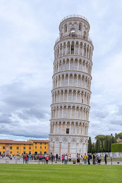 Leaning Tower of Pisa by Hello Pompoyo