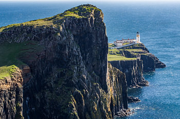 Neist Point - La lumière au-dessus des falaises