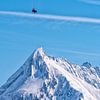 Paragliden boven de bergen van Christa Thieme-Krus