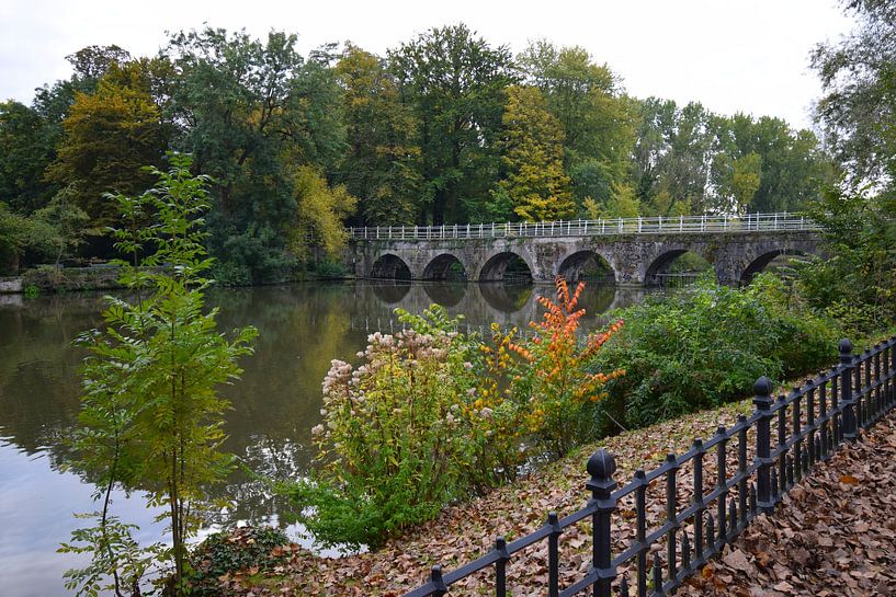 Bridge in the Minnewater of Bruges by Studio LE-gals