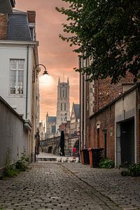 Graslei mit den Türmen von Gent