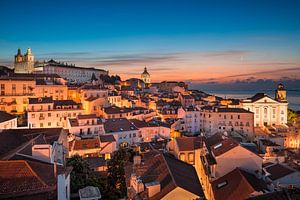 Zonsopgang in Lissabon van Michael Abid