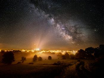 Galaxie über La Chaise Dieu