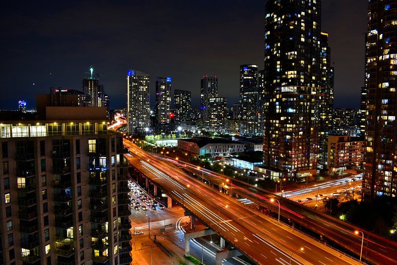 Toronto by Hello Pompoyo