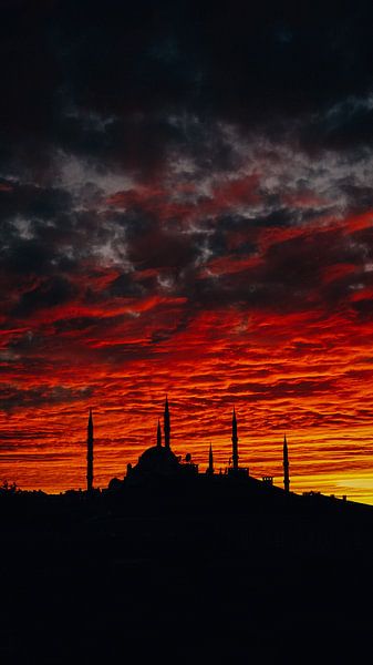 Istanbul by Hello Pompoyo