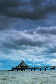 Heringsdorf Pier, Germany by Gunter Kirsch