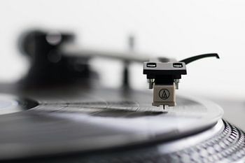 Tonarm eines Plattenspielers