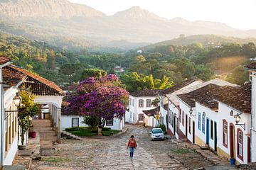 Wandelen in de gelovige bergen van Brazilie van Frank Alberti