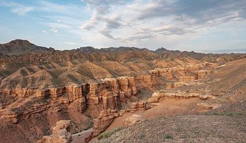 Charyn Canyon nationaal park in Kazakhstan van Sidney van den Boogaard