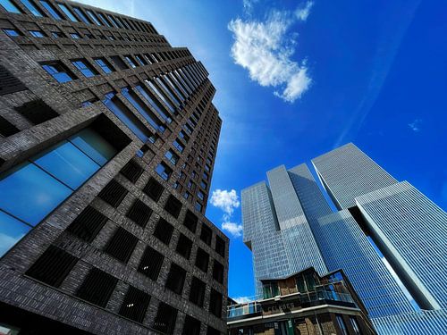 Baksteen en Glas tot in de Wolken