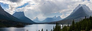 Glacier National Park, St. Mary Lake, Montana, USA by Jeroen van Deel