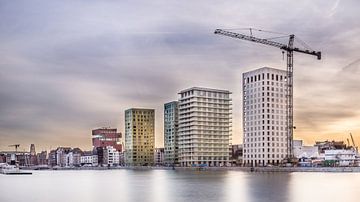 Antwerp Skyline 2 van Tom Opdebeeck