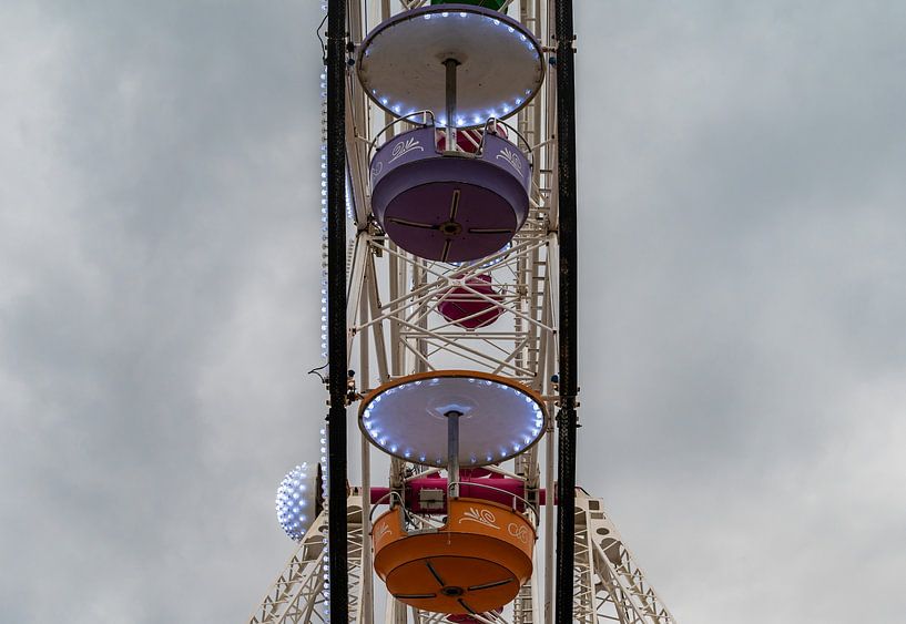 Ferris wheel, detail by Werner Lerooy