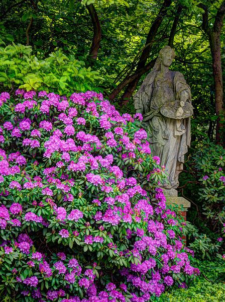 Statue de Rhododendron par Edgar Schermaul