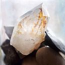 Bergkristal met keien en leisteen van Anne Hana thumbnail