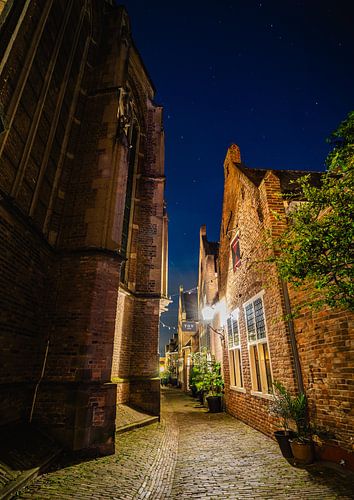 Het steegje langs de Stevenskerk in Nijmegen