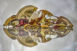 Rot, silber und gold