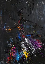 Frau mit buntem Kleid und Wasserspritzern