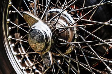 Détail roue à rayons MG A Roadster sur Fred Schuch