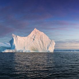 Iceberg by Matthias Spartz