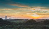 vuurtoren van ouddorp gezien vanuit de duinen by Michel Knikker thumbnail