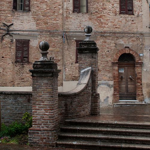 Trap van Italiaans pand dat te koop staat