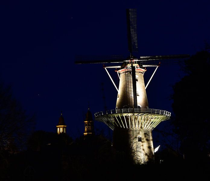 Historic Ravenstein by night by Kevin van Scherpenseel