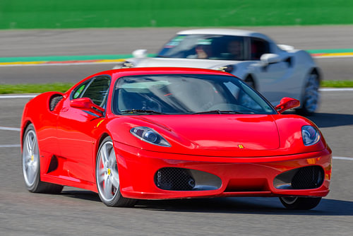 Ferrari F430 Sportwagen – Vorderansicht