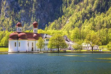 St. Bartholomew's aan de Königssee van Sabine Wagner