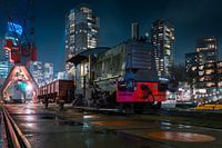 locomotive dans la ville ( rotterdam )